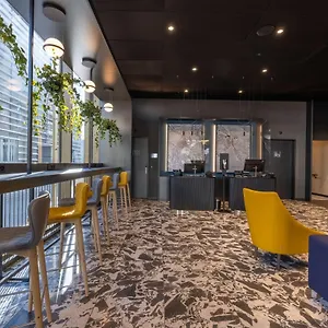 מלון דירות Radisson & Zurich, Opfikon-Glattbrugg