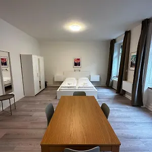 Hitrental Seefeld - Kreuzstrasse Appartamento